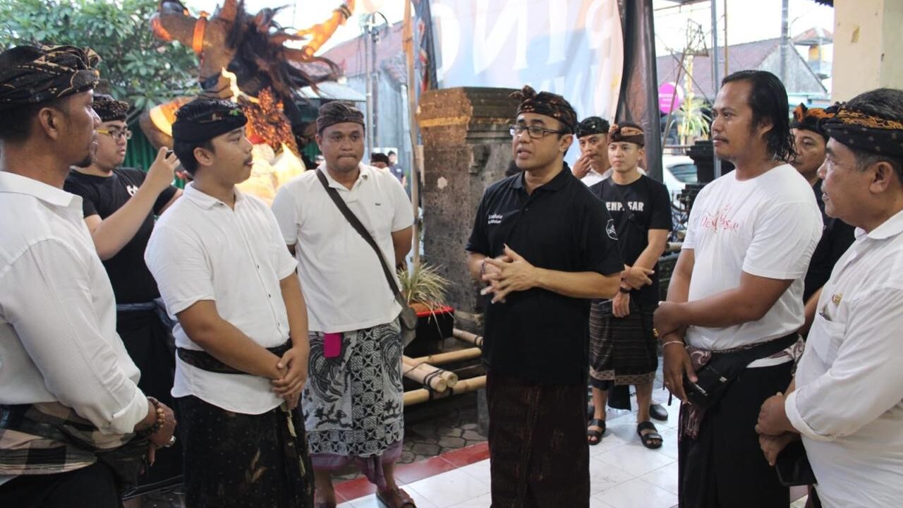Walikota dan Wawali Denpasar Tinjau Ogoh-ogoh di Banjar-Banjar Jelang Kesanga Fest 2024